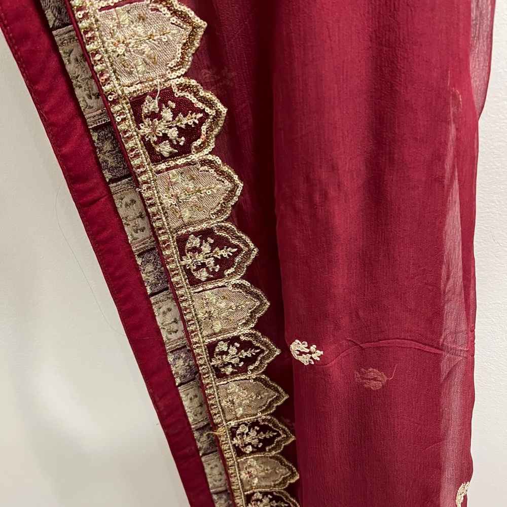 Desi clothes - Picture 5 of 5
